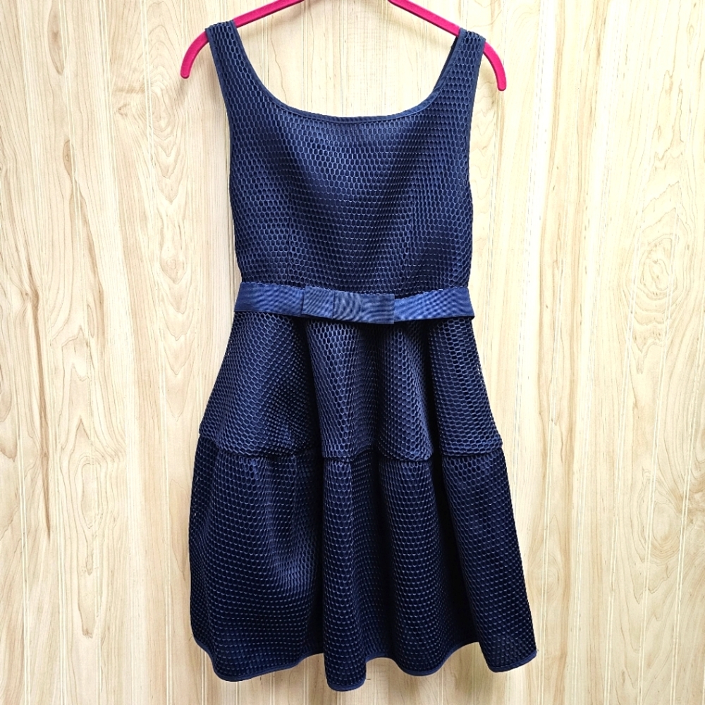 Gracia * Dress * Women's Size M *Blue Mesh Fit & Flair Sleeveless Cocktail *NWT